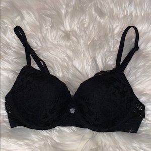 Victoria’s Secret push up bra
